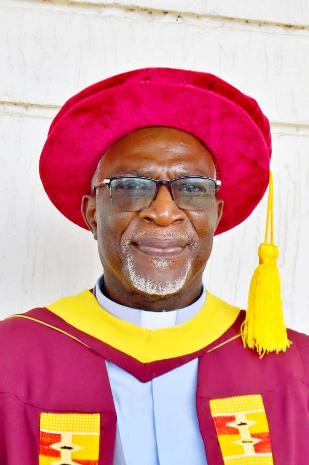 Rev. Dr. Ebenezer Y. Blasu
Research Fellow / Director AMH-CRESAD